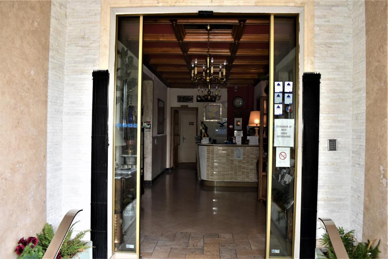 Hotel Le Sauvage Tournus Exterior photo