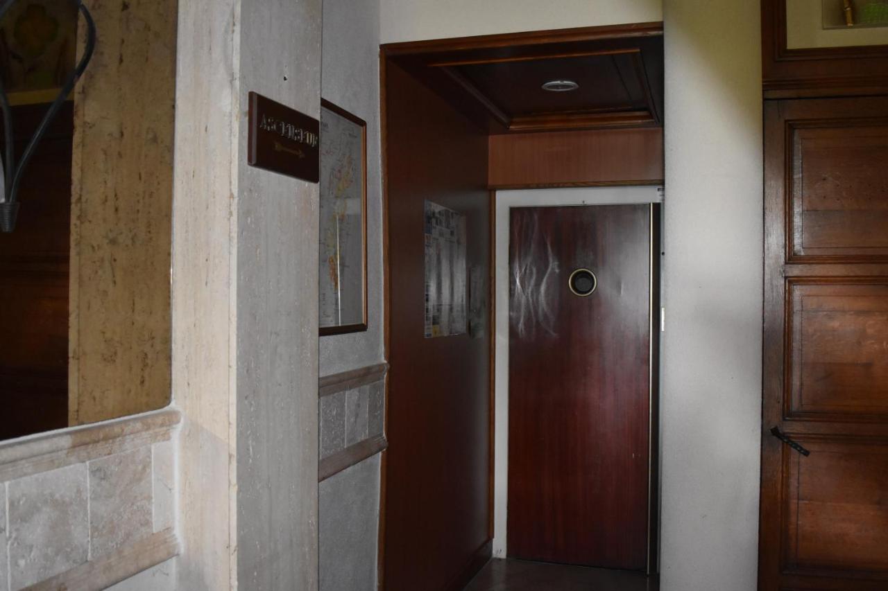Hotel Le Sauvage Tournus Exterior photo